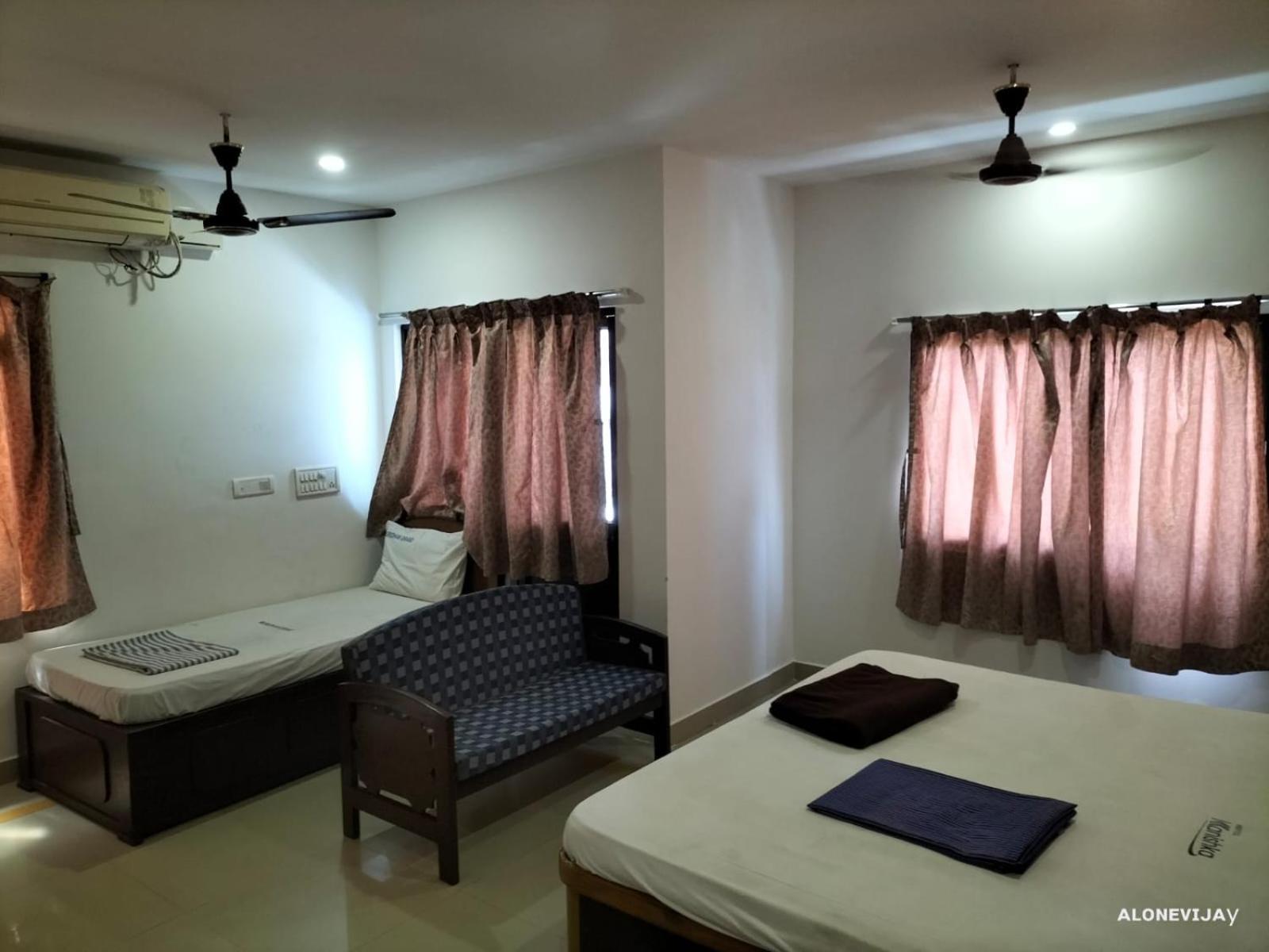 Hotel Kanishka Kumbakonam Exterior foto