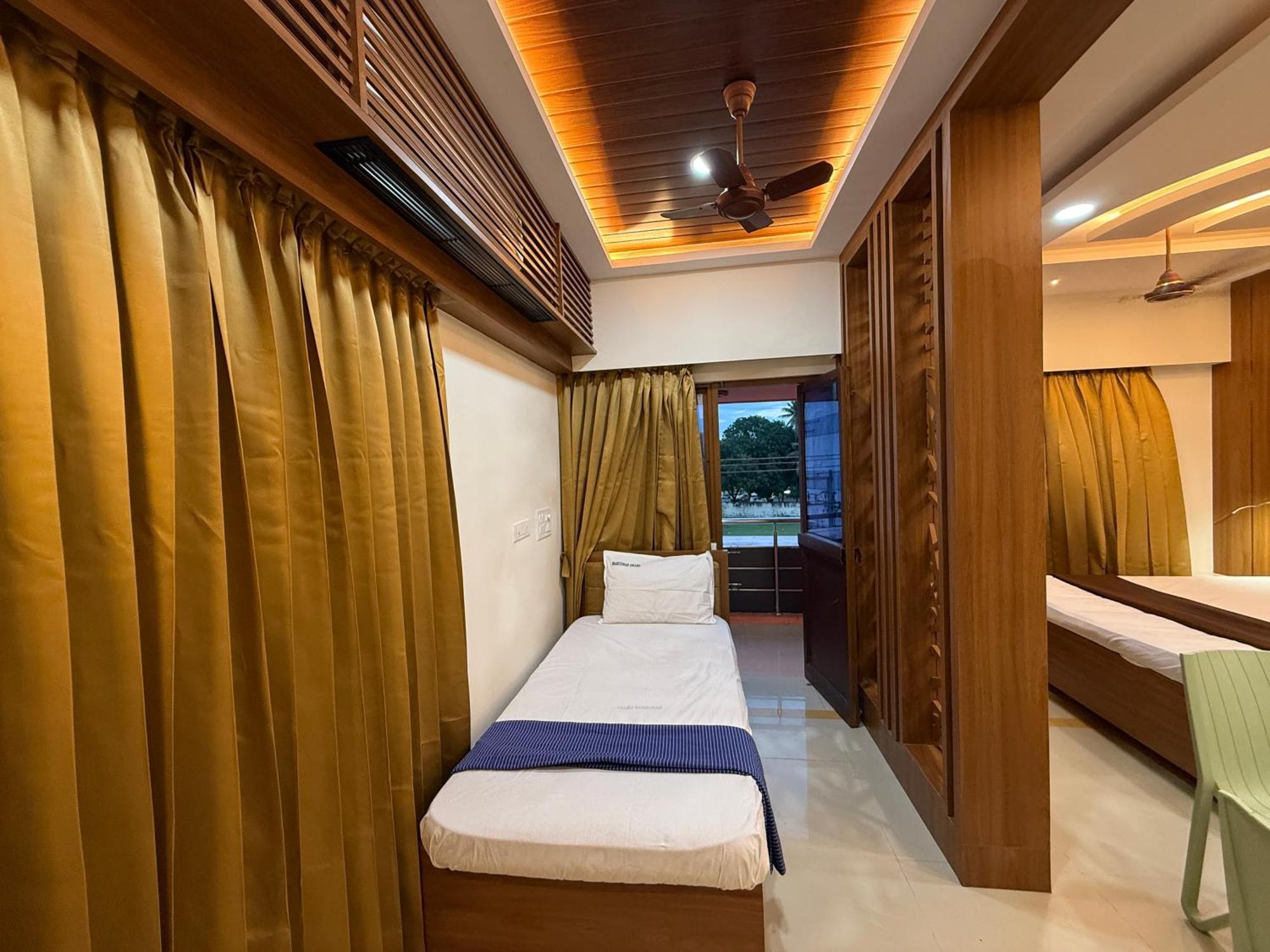 Hotel Kanishka Kumbakonam Exterior foto
